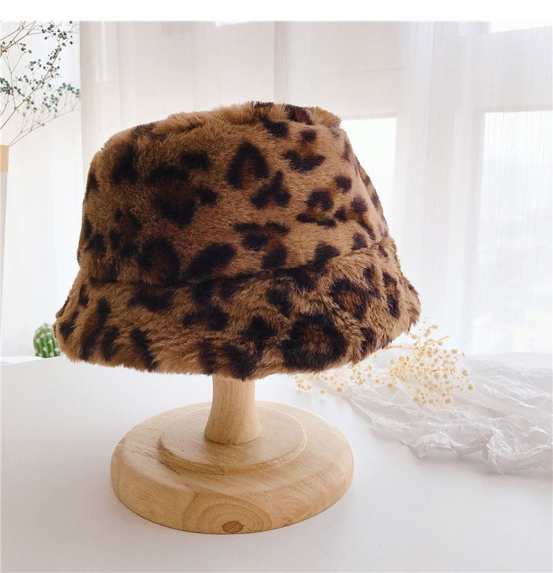 Fluffy leopard cheap bucket hat