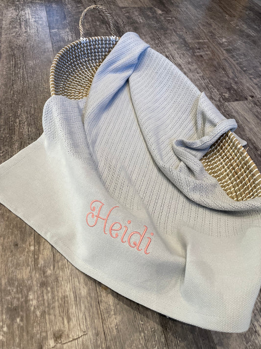 Personalised grey cellular blanket